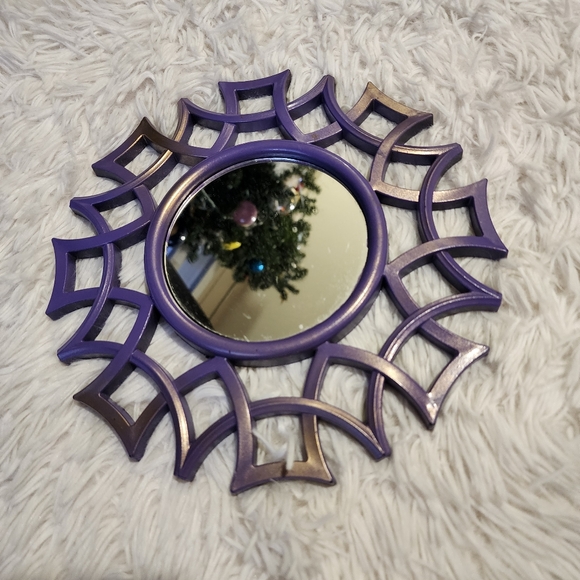 ♠️10/$10♠️ Small Wall Mirror - Picture 1 of 4